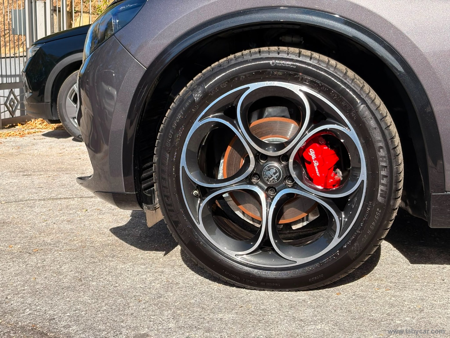 Alfa Romeo Stelvio 2.2 T.diesel 210CV AT8 Q4 Veloce - Immagine 9