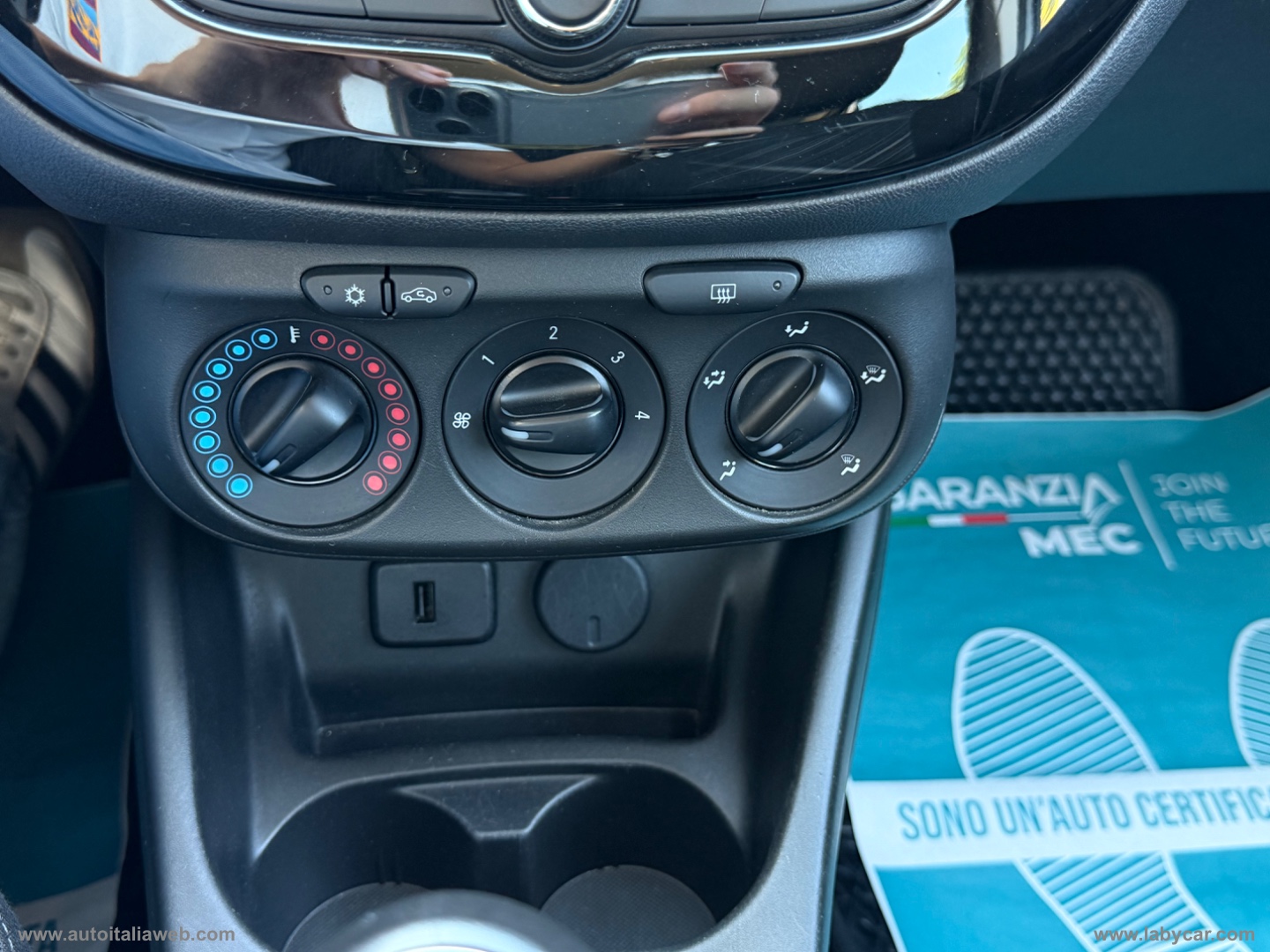 Corsa 1.4 90 CV GPL Tech 5p. n-Joy - immagine 9