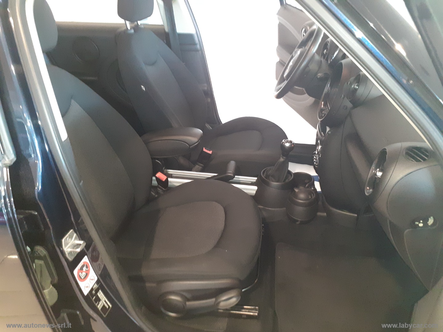 Mini Cooper D Countryman - immagine 9