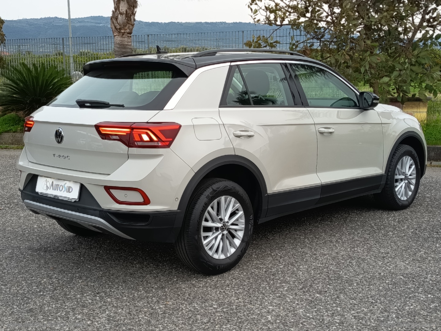 T-Roc 1.0 TSI Life BICOLORE - immagine 9