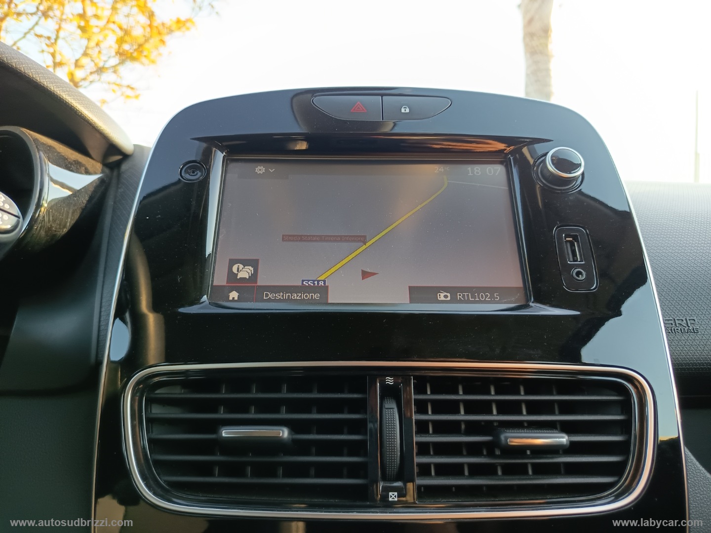 Clio TCe 12V 90 CV S&S 5p. Energy Duel - immagine 9