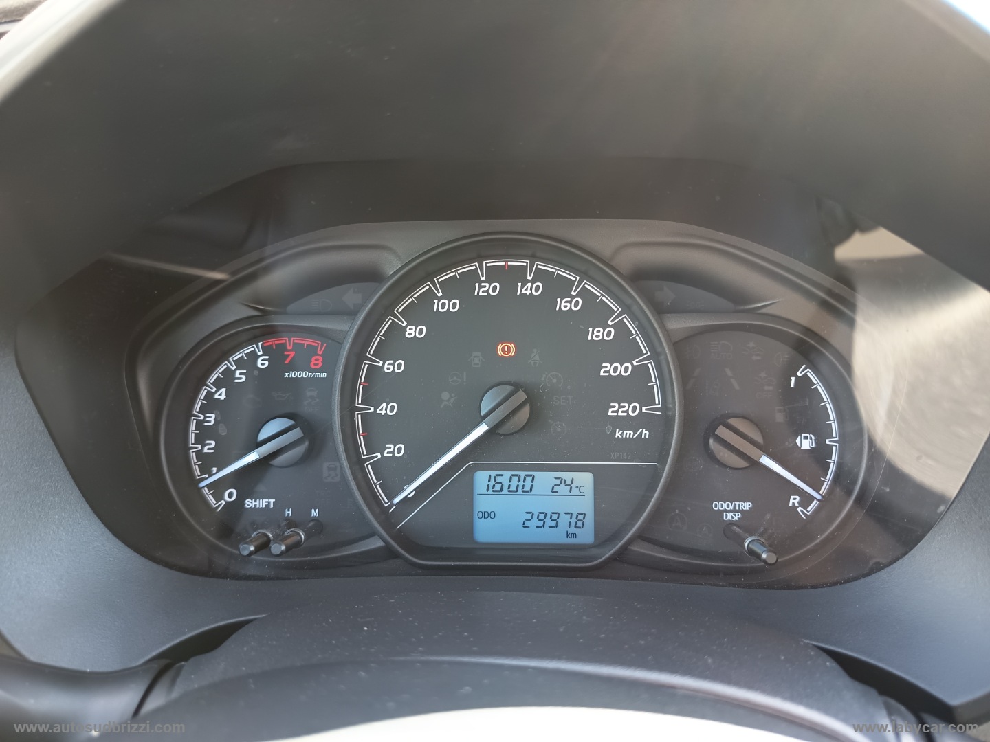 Yaris 1.0 72 CV 5p. Cool SOLO 29.000 KM - immagine 9