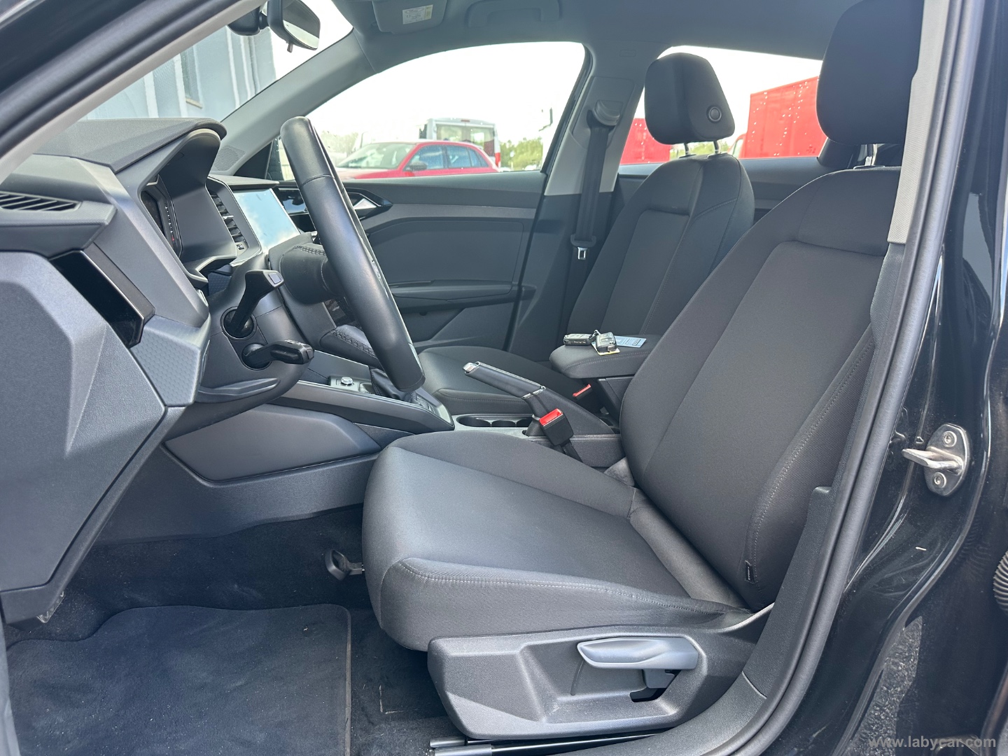 A1 allstreet 30 TFSI S tronic Admired - immagine 9
