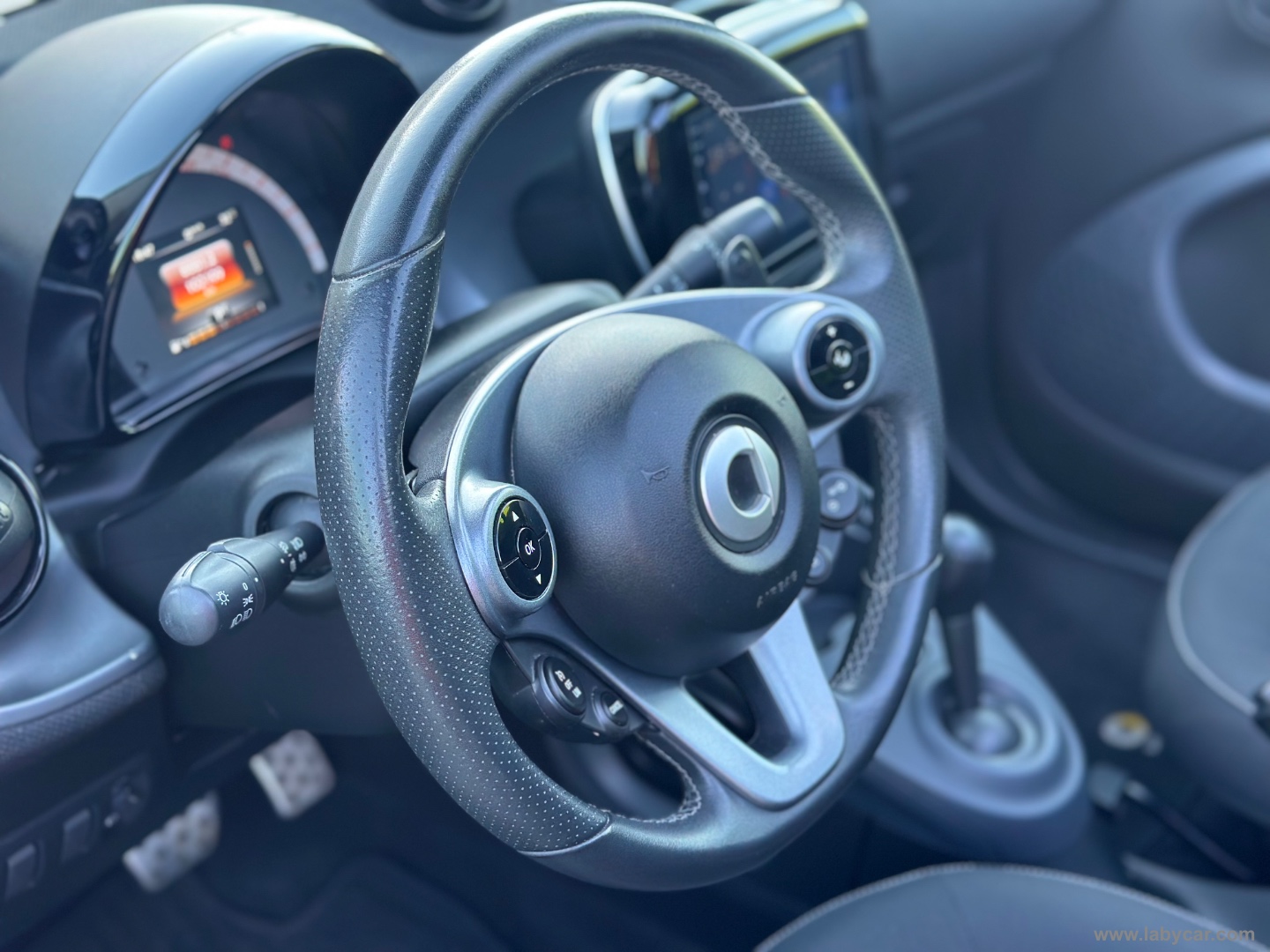 fortwo 90 0.9T twin. cabrio Superpassion - immagine 9