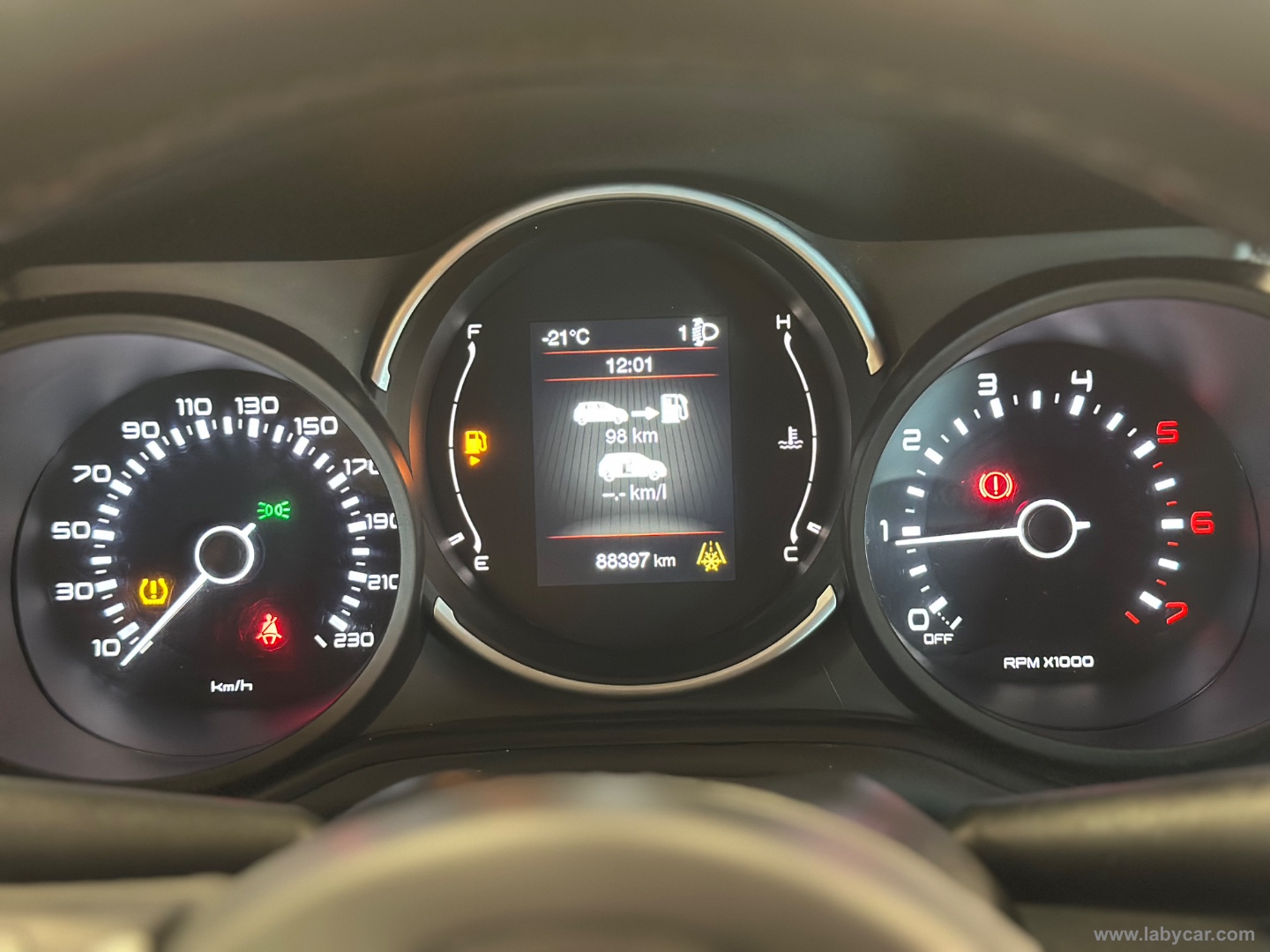 500L 1.6 MJT 120 CV Lounge - immagine 9