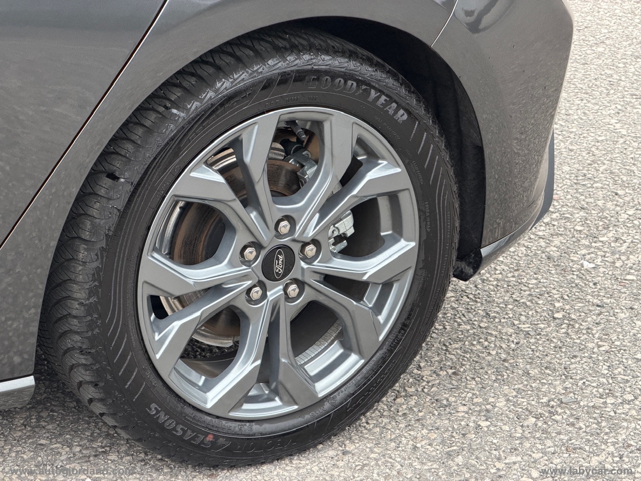 Focus 1.0 EcoBoost Hybr.125 5p.ST LINE SYNC 4 NAVIGATION TOUCH 13.2 - immagine 9