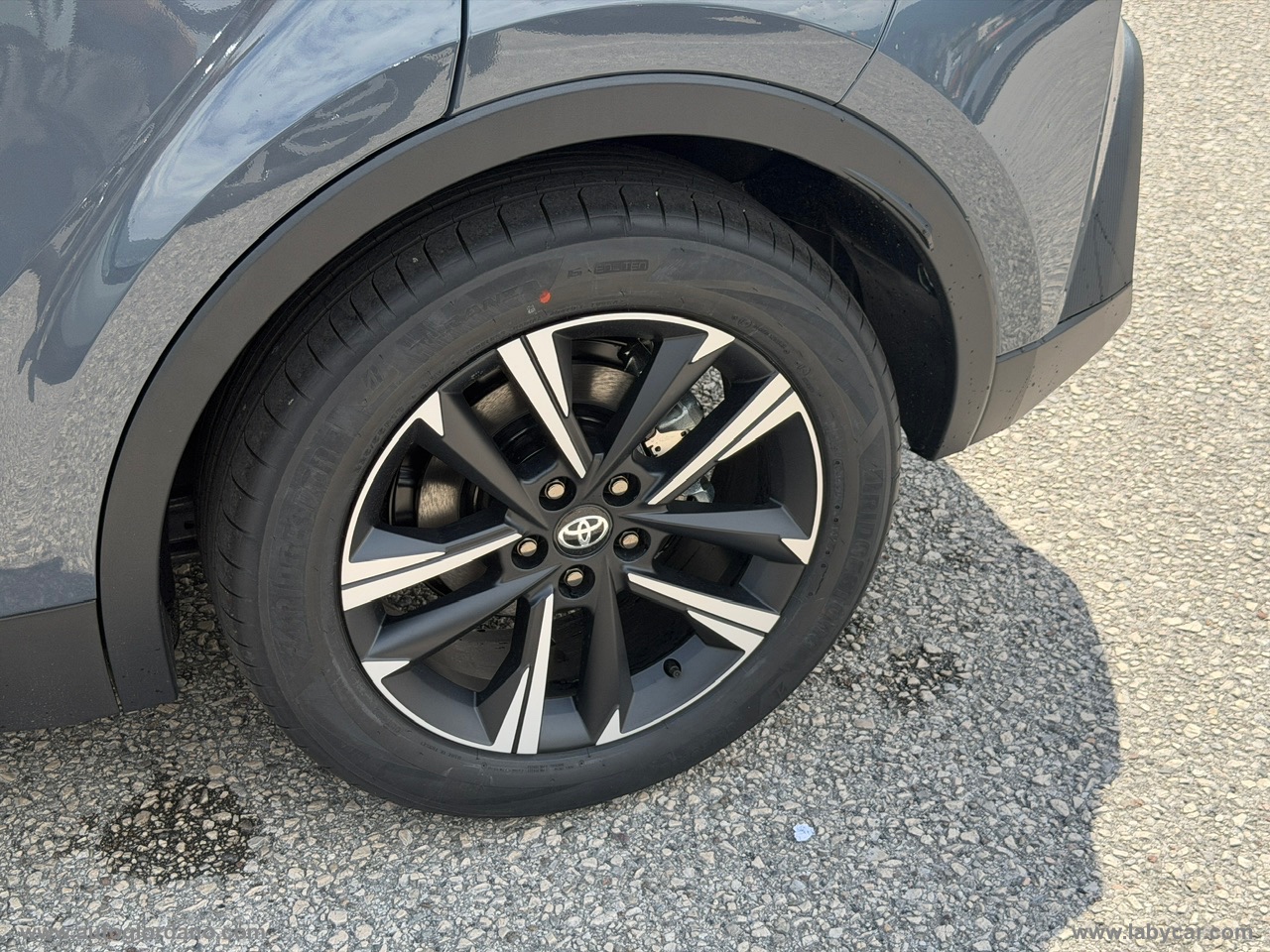 C-HR 1.8 HV Trend - immagine 9
