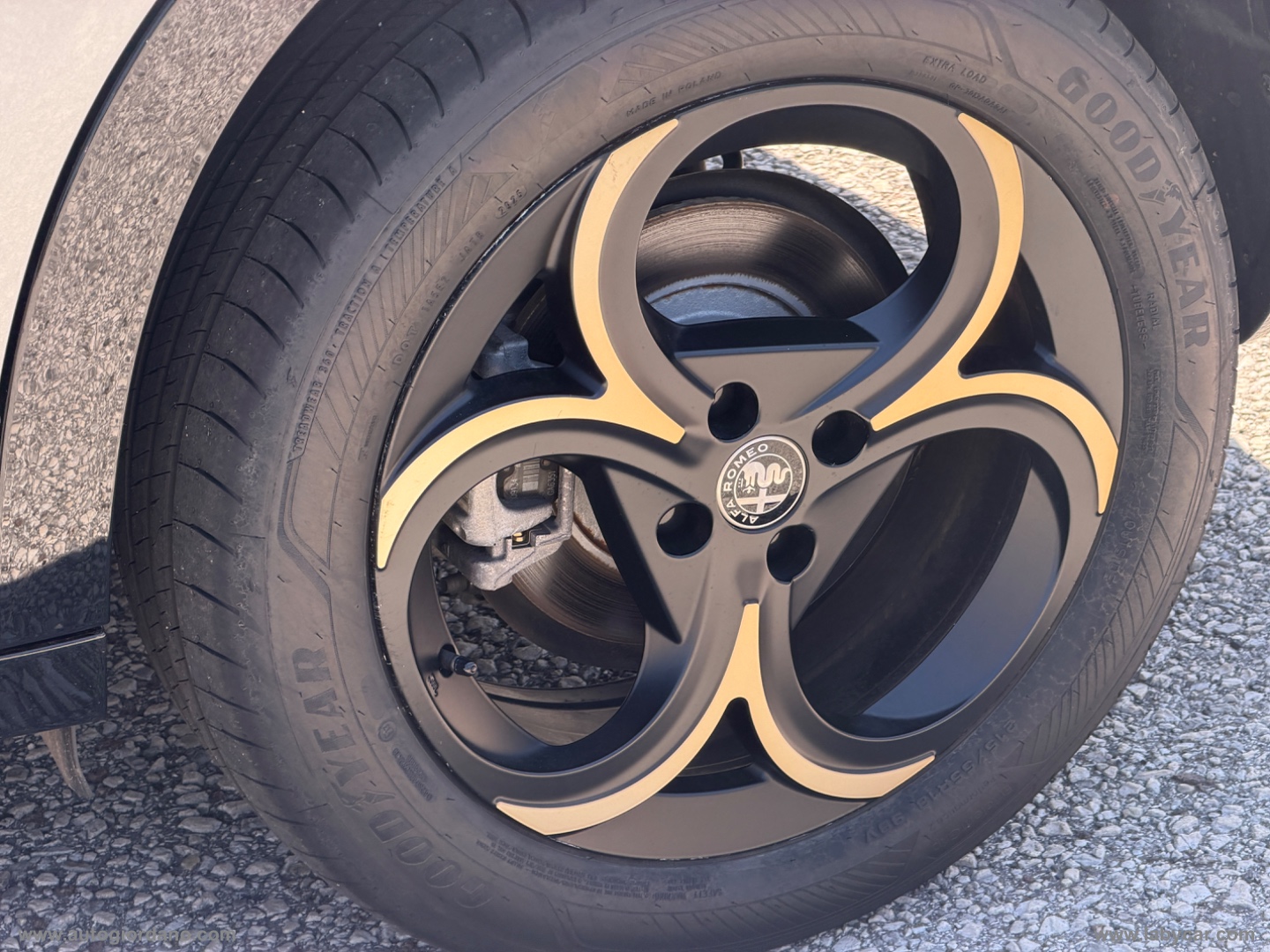 Junior 1.2 145CV Hybrid eDCT6 Q4 Intensa - immagine 9