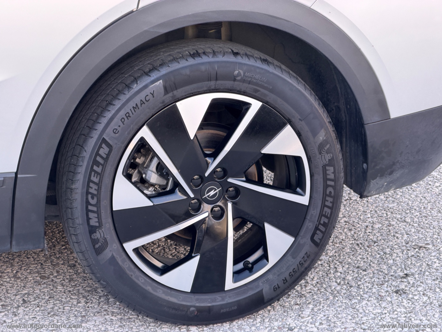 Grandland 1.2 Hybrid 145 CV EDCT GS - immagine 9