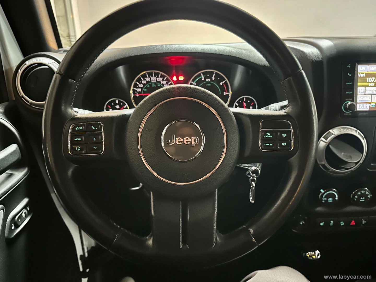 Wrangler Unlimited 2.8 CRD Sahara A. - immagine 9