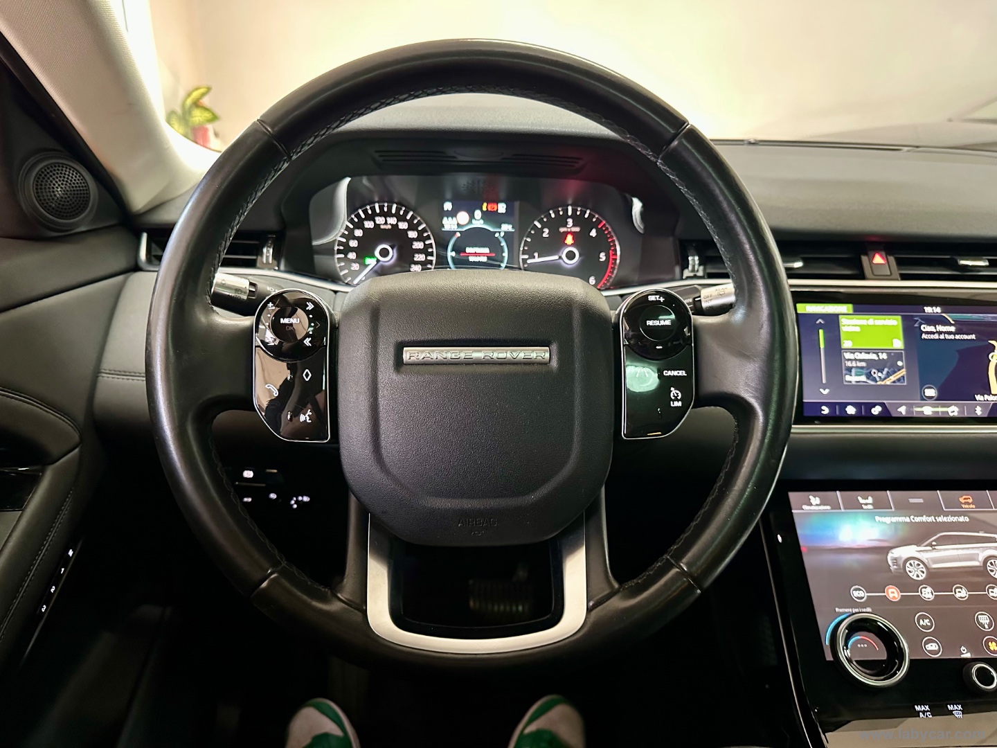 RR Evoque 2.0D L.Flw 150 AWD Auto S - immagine 9