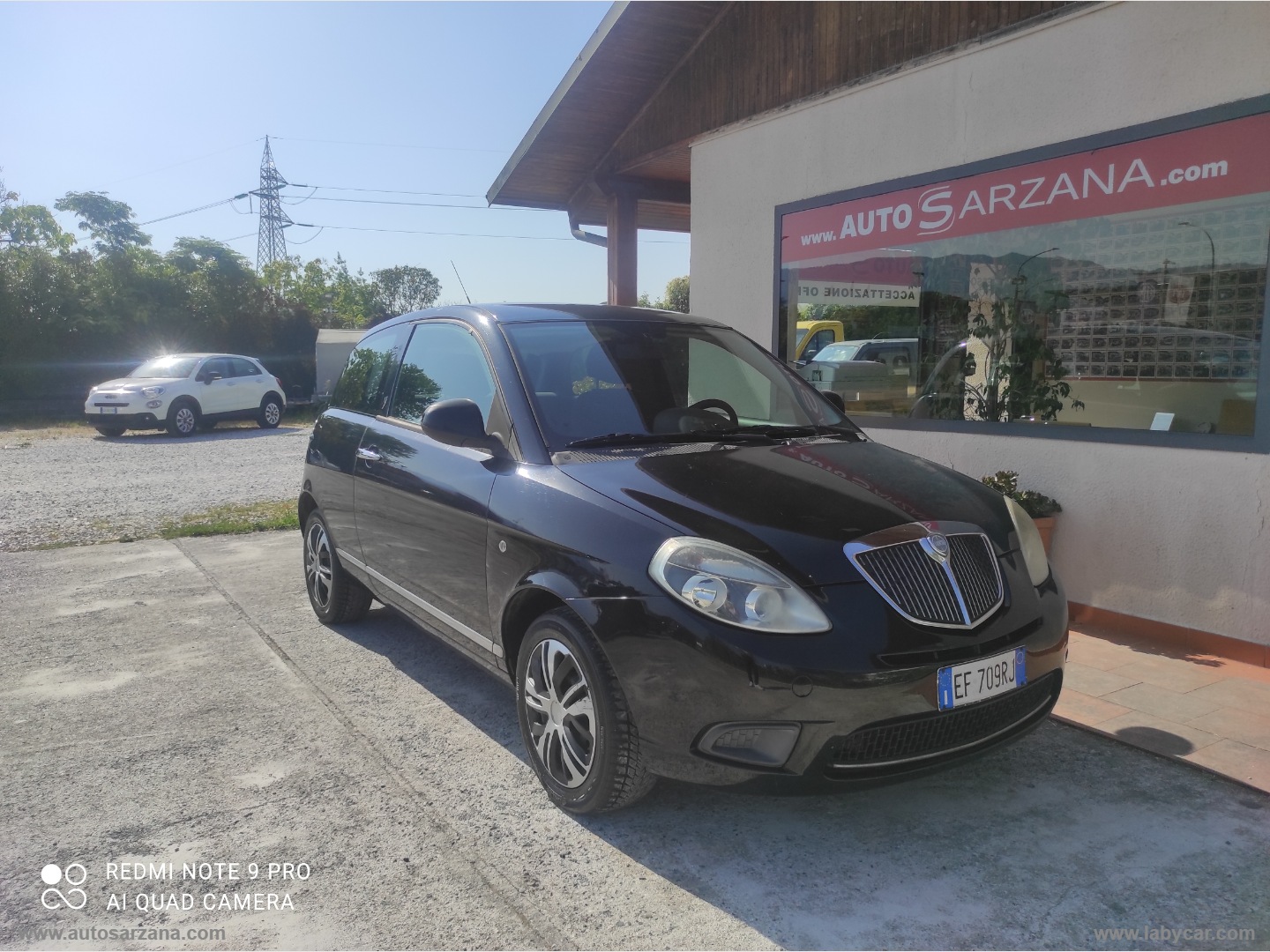Ypsilon 1.2 69 CV Diva - immagine 9