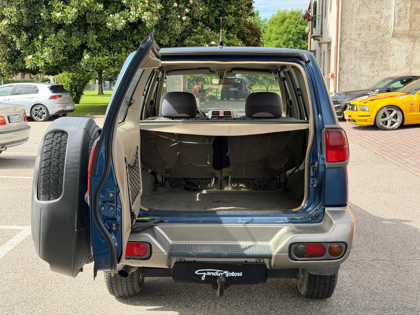 Terrano II 2.7 Tdi 5p. Elegance TRAINO 28Q.LI-NEOPATENTATI - immagine 9