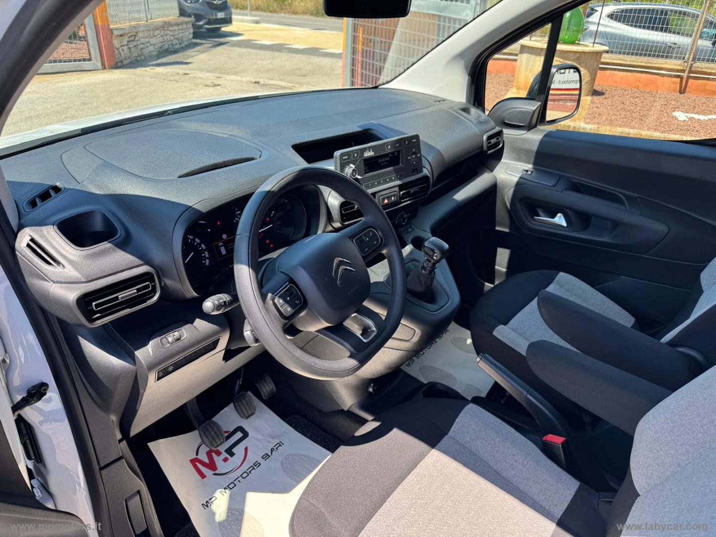BERLINGO COMBI N1 1.5 BlueHDI 100CV AUTOCARRO 5 POSTI - immagine 9