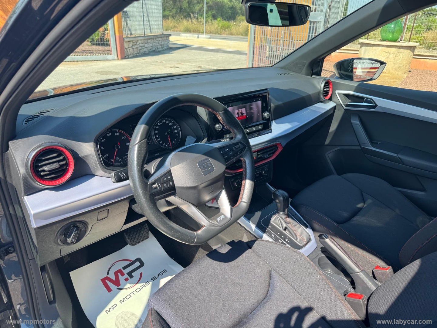ARONA FR DSG 1.0 EcoTSI 110CV AUTOMATICA - immagine 9
