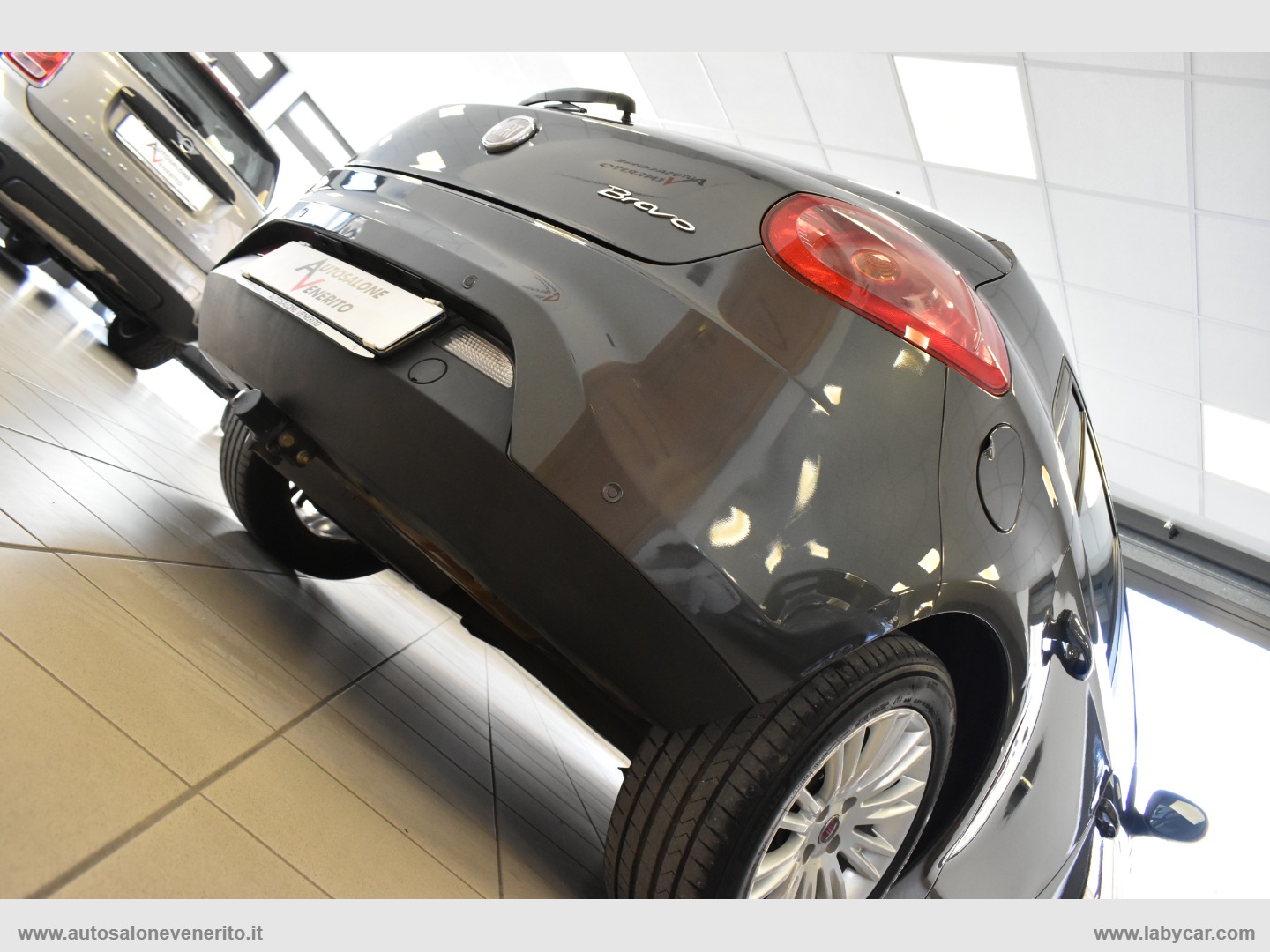 Bravo 1.6 MJT 105 CV Dynamic - immagine 9