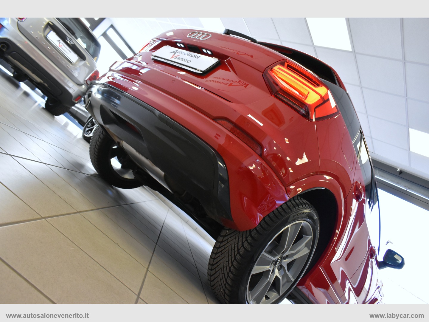 Q2 30 TDI S tronic Identity Black - immagine 9