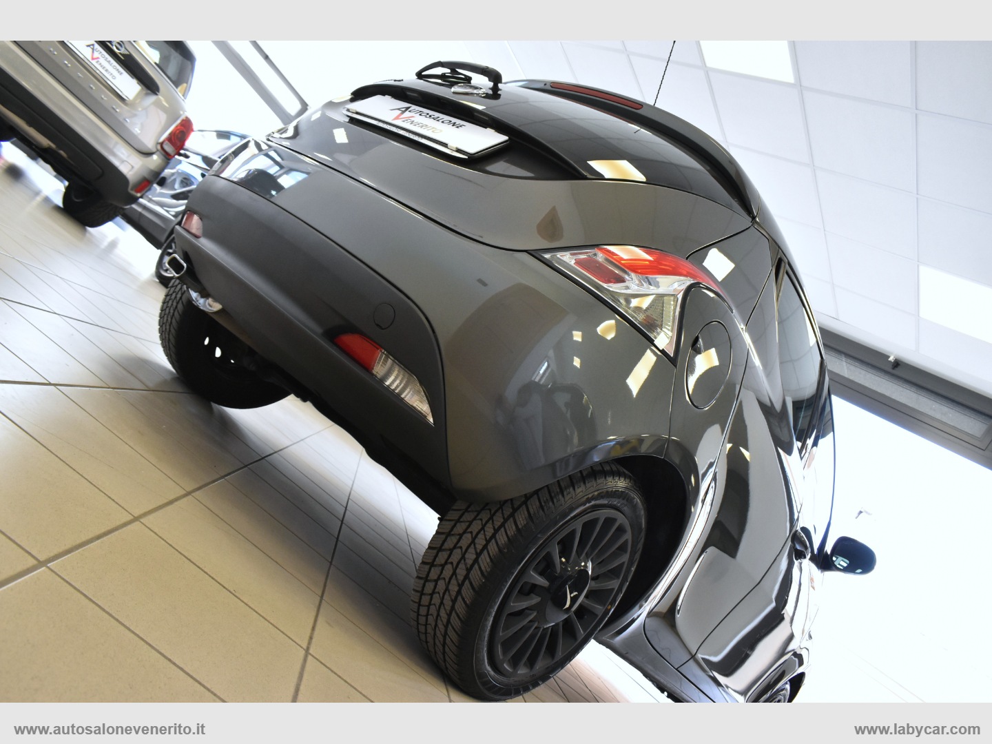 Ypsilon 1.2 69 CV 5p. Elefantino - immagine 9