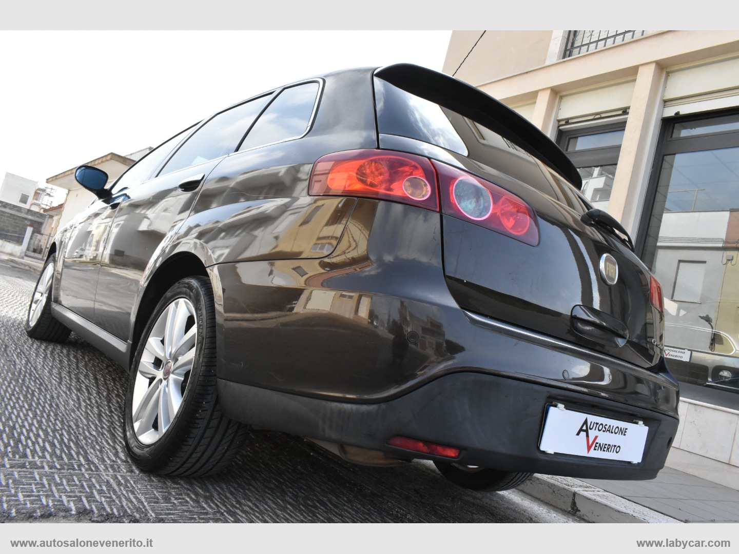Croma 1.9 MJT Emotion - immagine 9