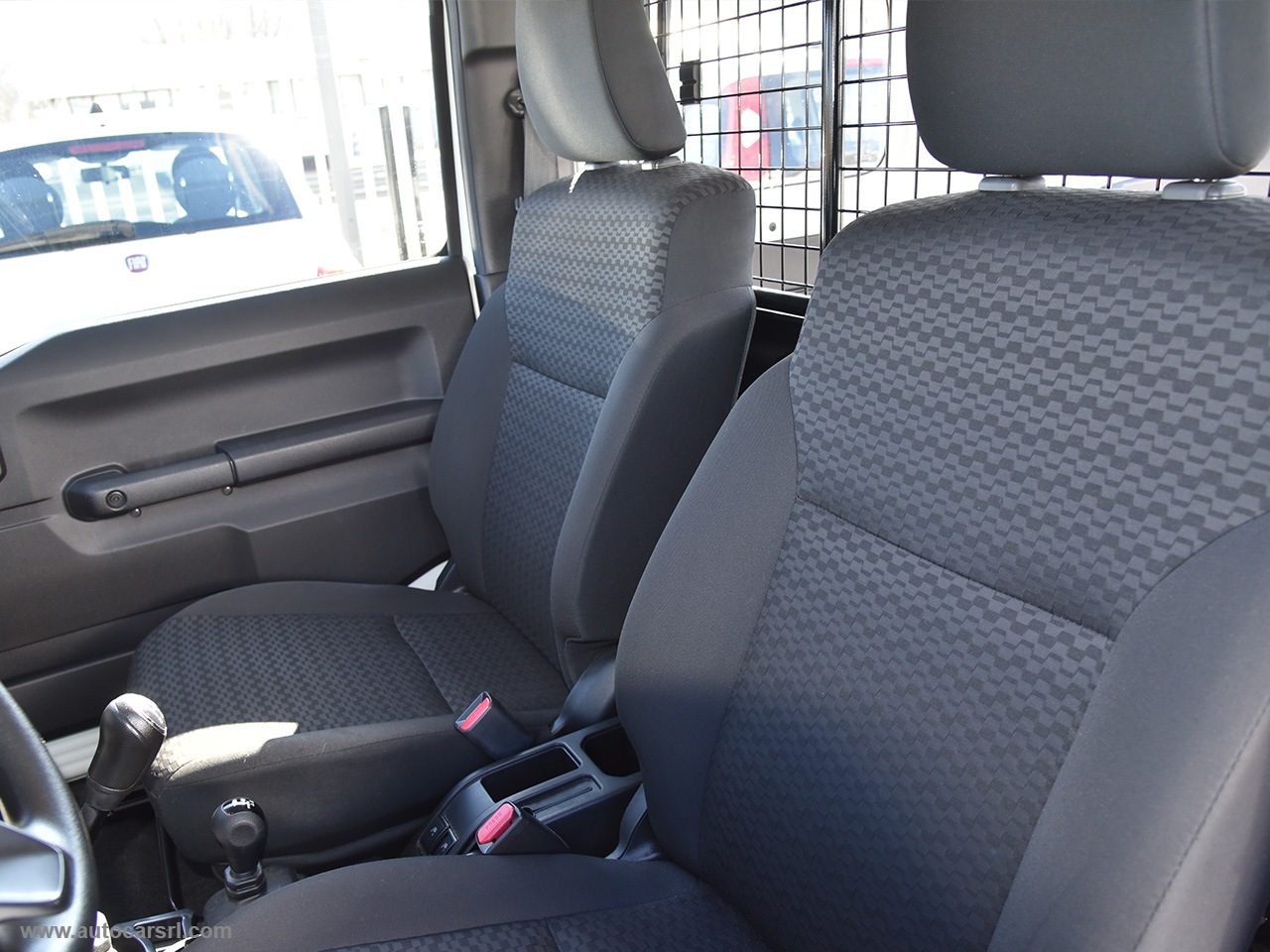 Jimny 1.5 5MT PRO 4WD ALLGRIP - immagine 9