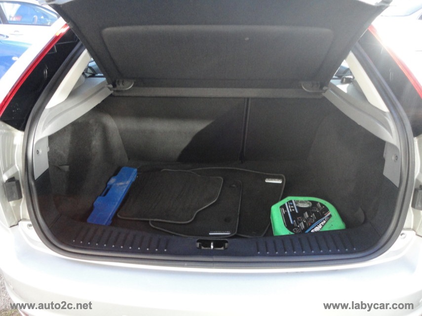 Focus+ 1.6 TDCi 110CV SW DPF - immagine 9