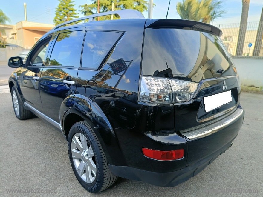Outlander 2.0 DI-D Intense DPF - immagine 9