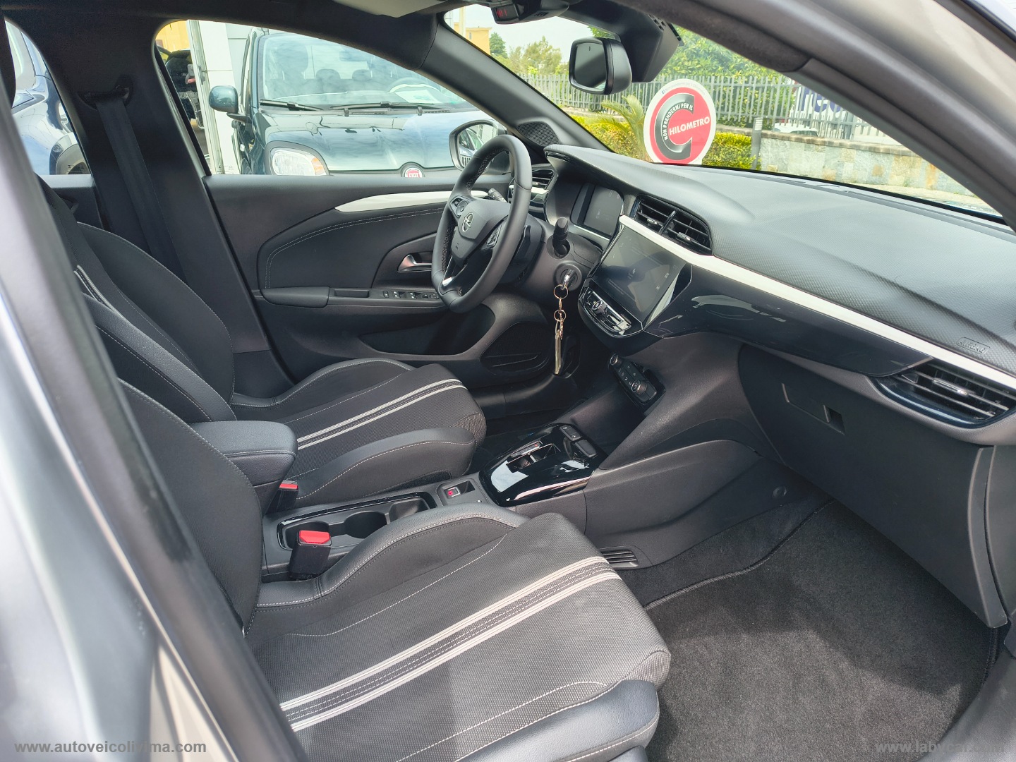 Corsa Hybrid 100 CV aut. GS - immagine 9