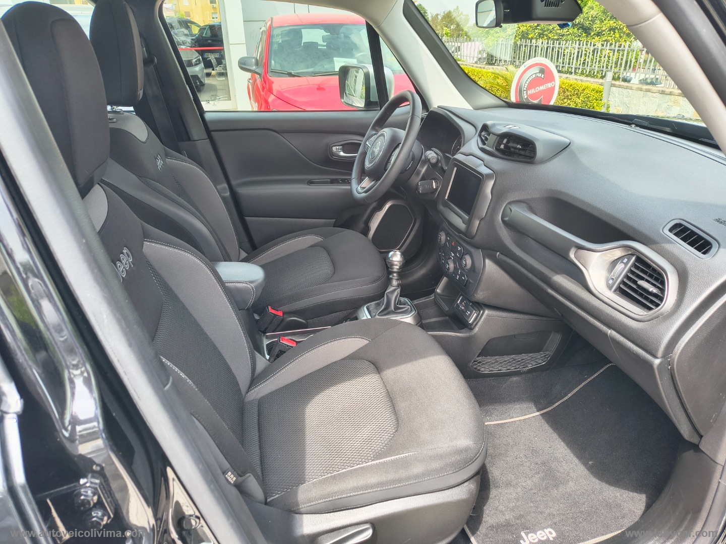 Renegade 1.6 Mjt 130CV Limited - immagine 9