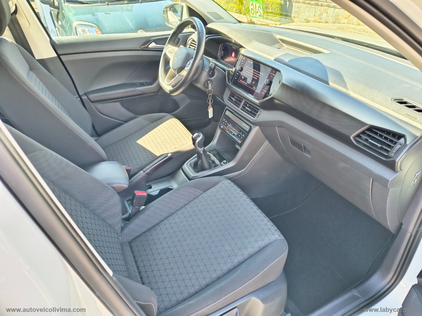 T-Cross 1.0 TSI 110 CV Advanced - immagine 9