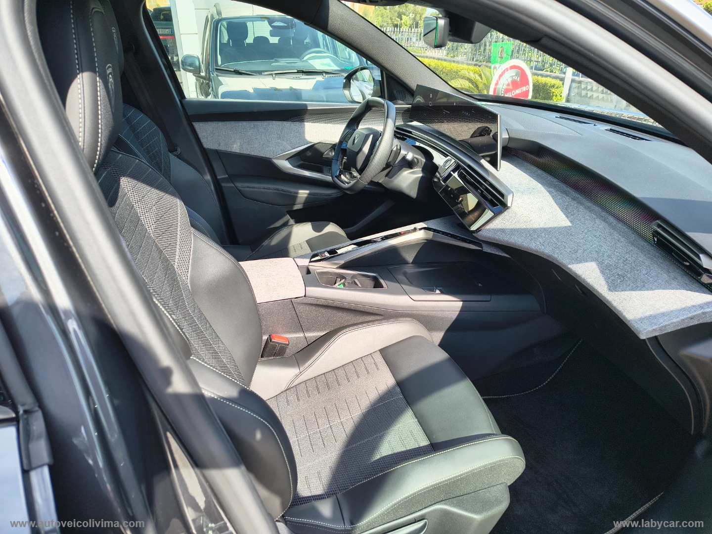 3008 Hybrid 145 e-DCS6 GT - immagine 9