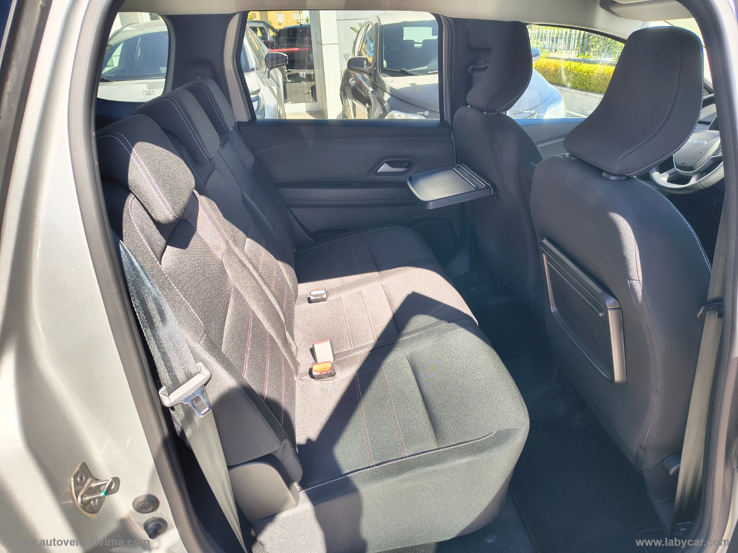 Jogger 1.0 TCe GPL 100CV 5 posti Extreme - immagine 9