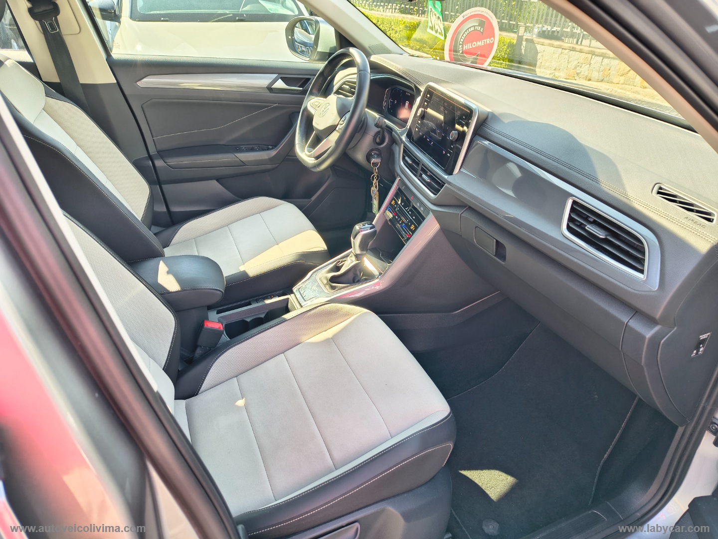 T-Roc 2.0 TDI SCR 150 CV DSG Style - immagine 9