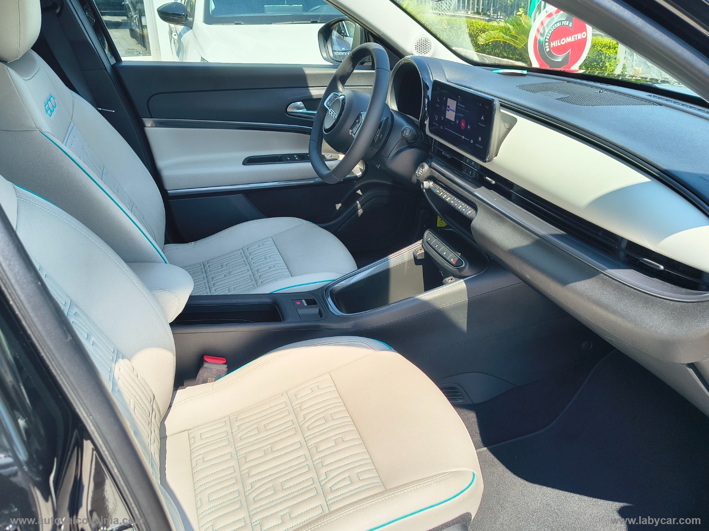 600 Hybrid 110 CV DCT MHEV La Prima - immagine 9