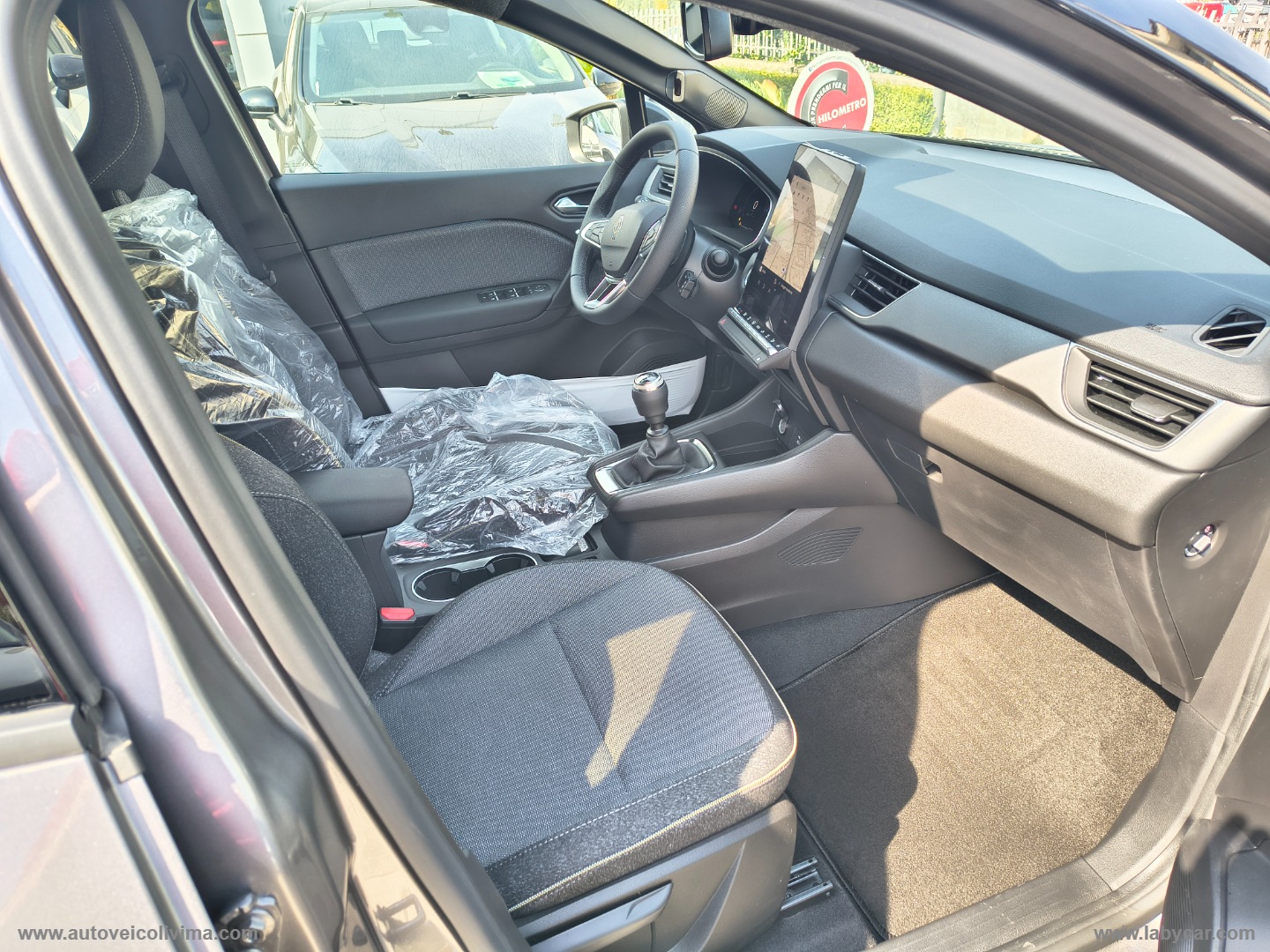 Captur Eco-G 120 CV Techno - immagine 9