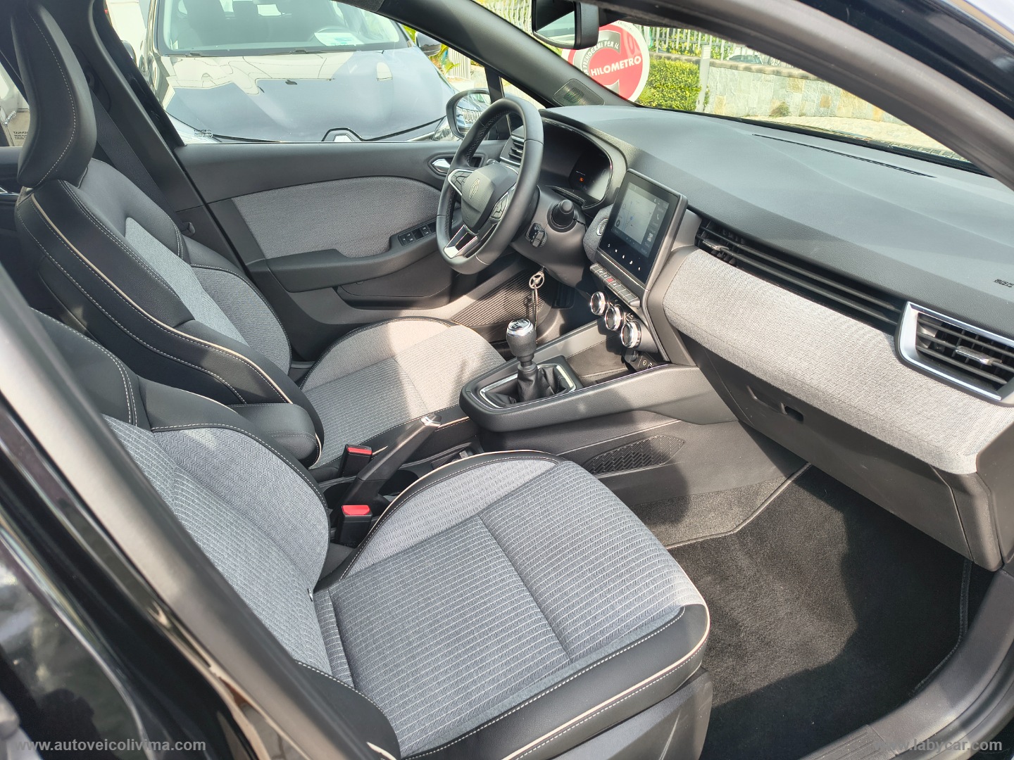 Clio ECO-G 100 CV Techno - immagine 9
