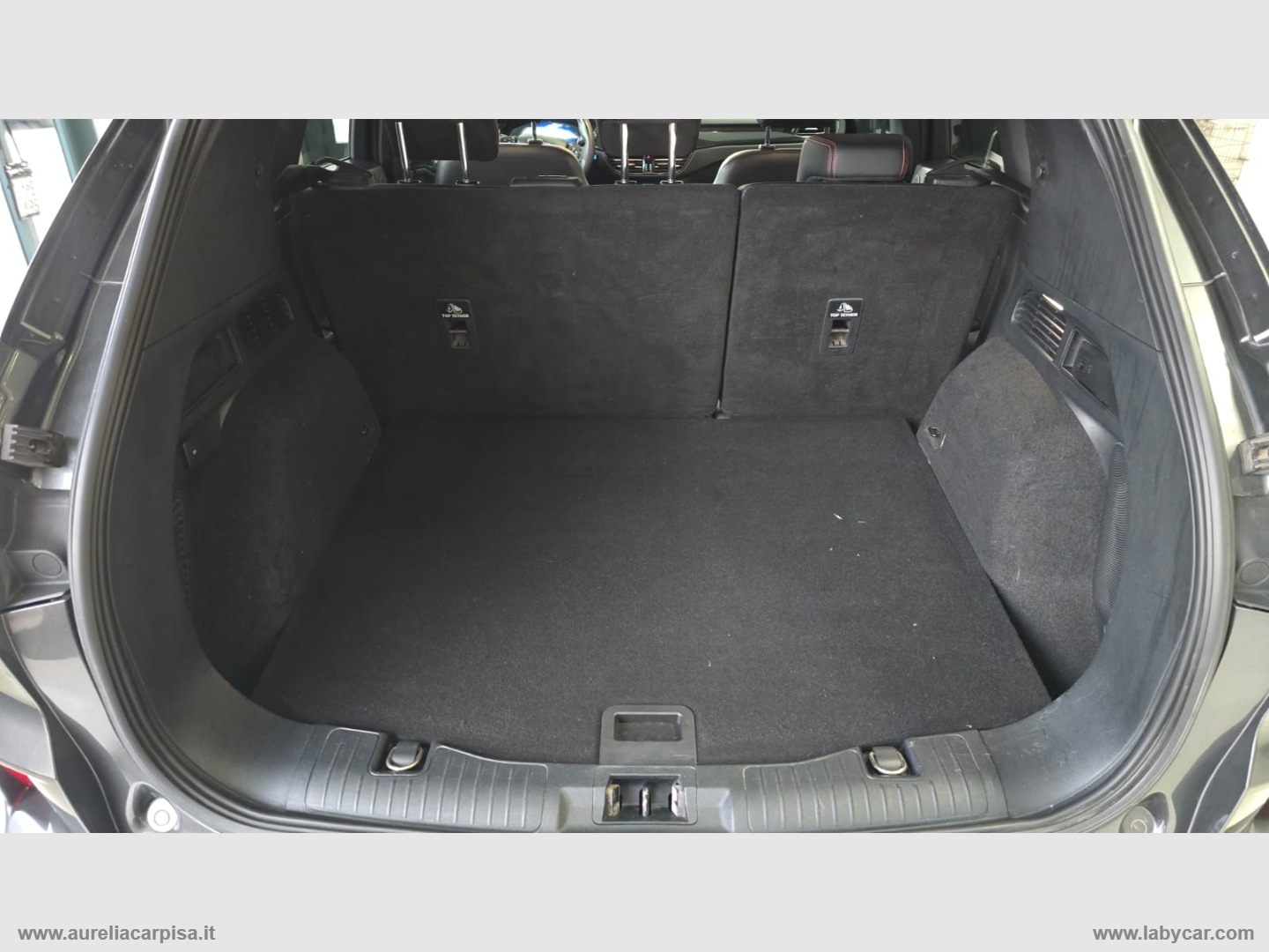Kuga 2.0 EcoBlue 190CV aut.AWD ST-Line X - immagine 9