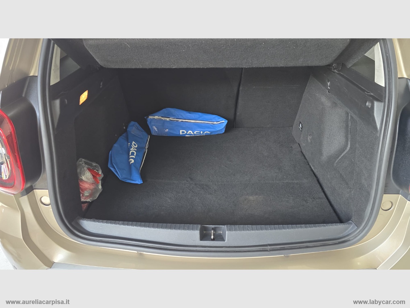 Duster 1.5 Blue dCi 8V 115 CV 4x2 Prest. - immagine 9