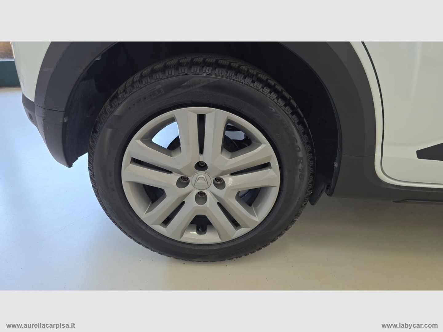 Sandero Stepway 1.0 TCe 90 CV Comfort - immagine 9
