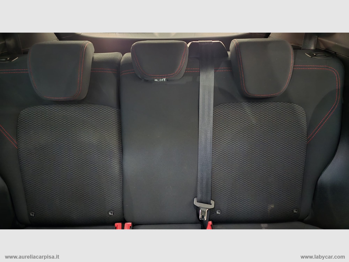 Fiesta 1.5 EcoBlue 5p. ST-Line - immagine 9