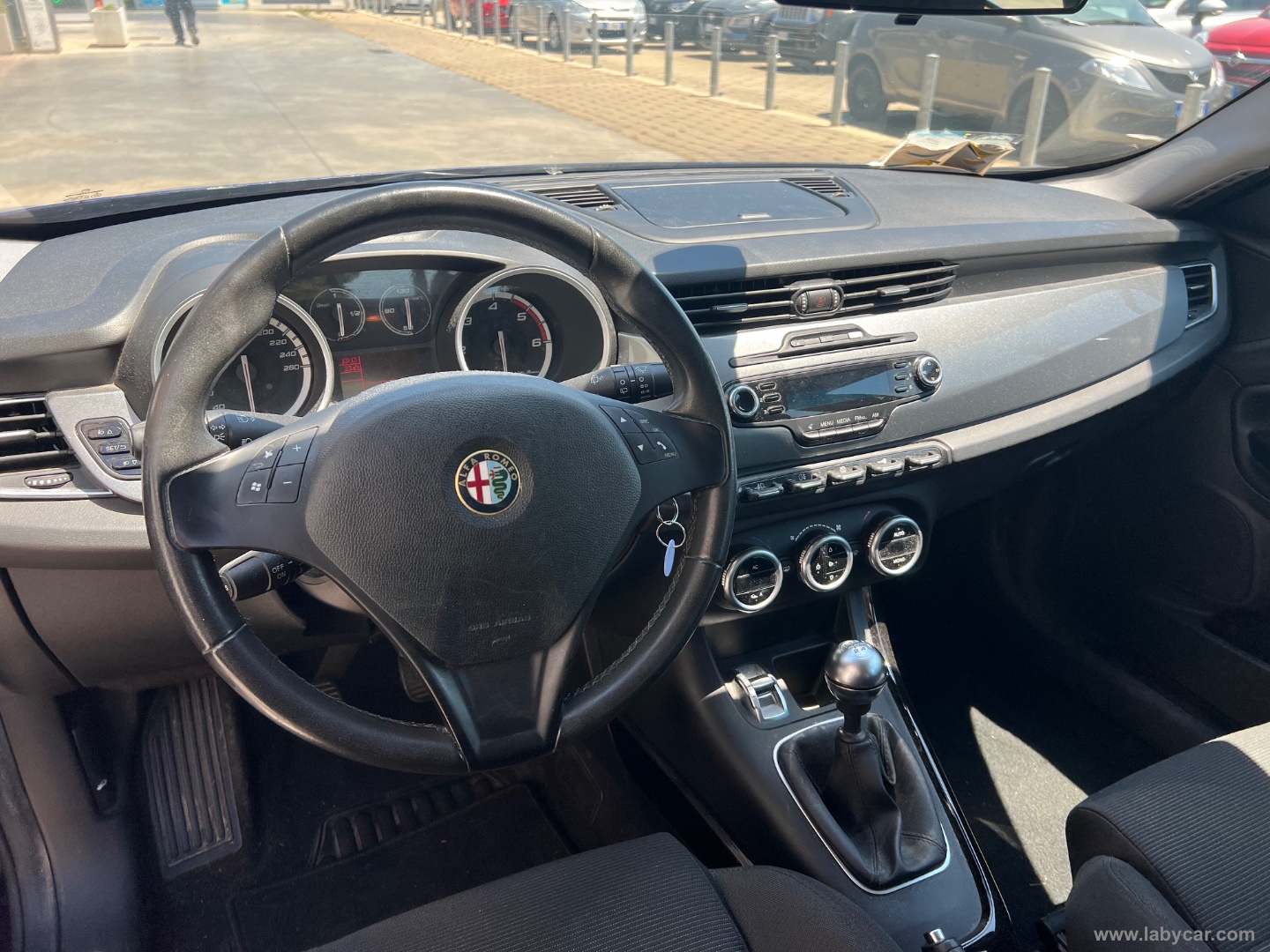 Giulietta 1.6 JTDm-2 105 CV Distinctive - immagine 9