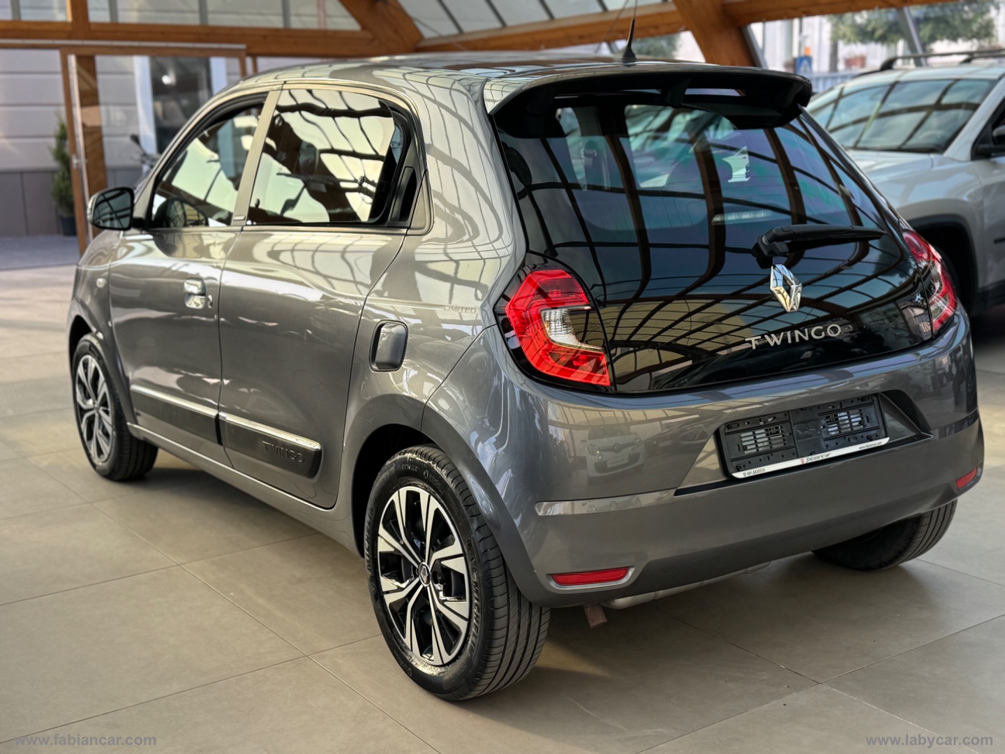 Twingo 1.0 SCE LIMITED - immagine 9