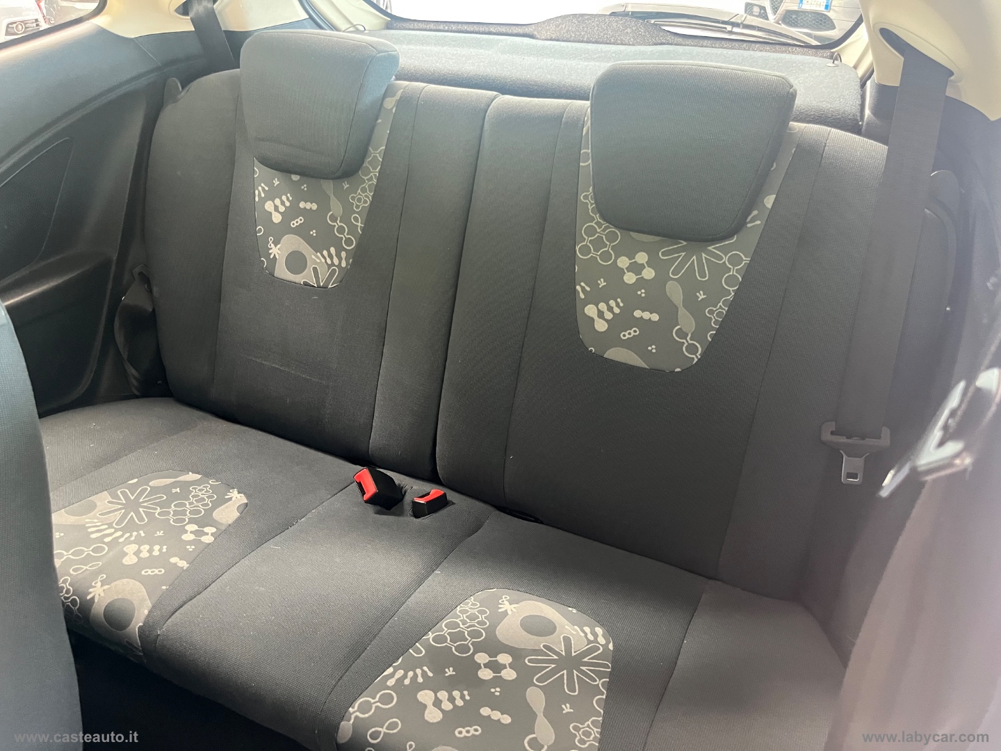 Ka+ 1.2 8V 69 CV GPL - immagine 9