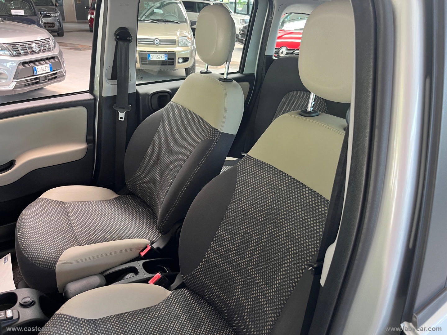 Panda 1.3 MJT 95 CV S&S 4x4 CON BLOCCO DIFFERENZIALE - immagine 9