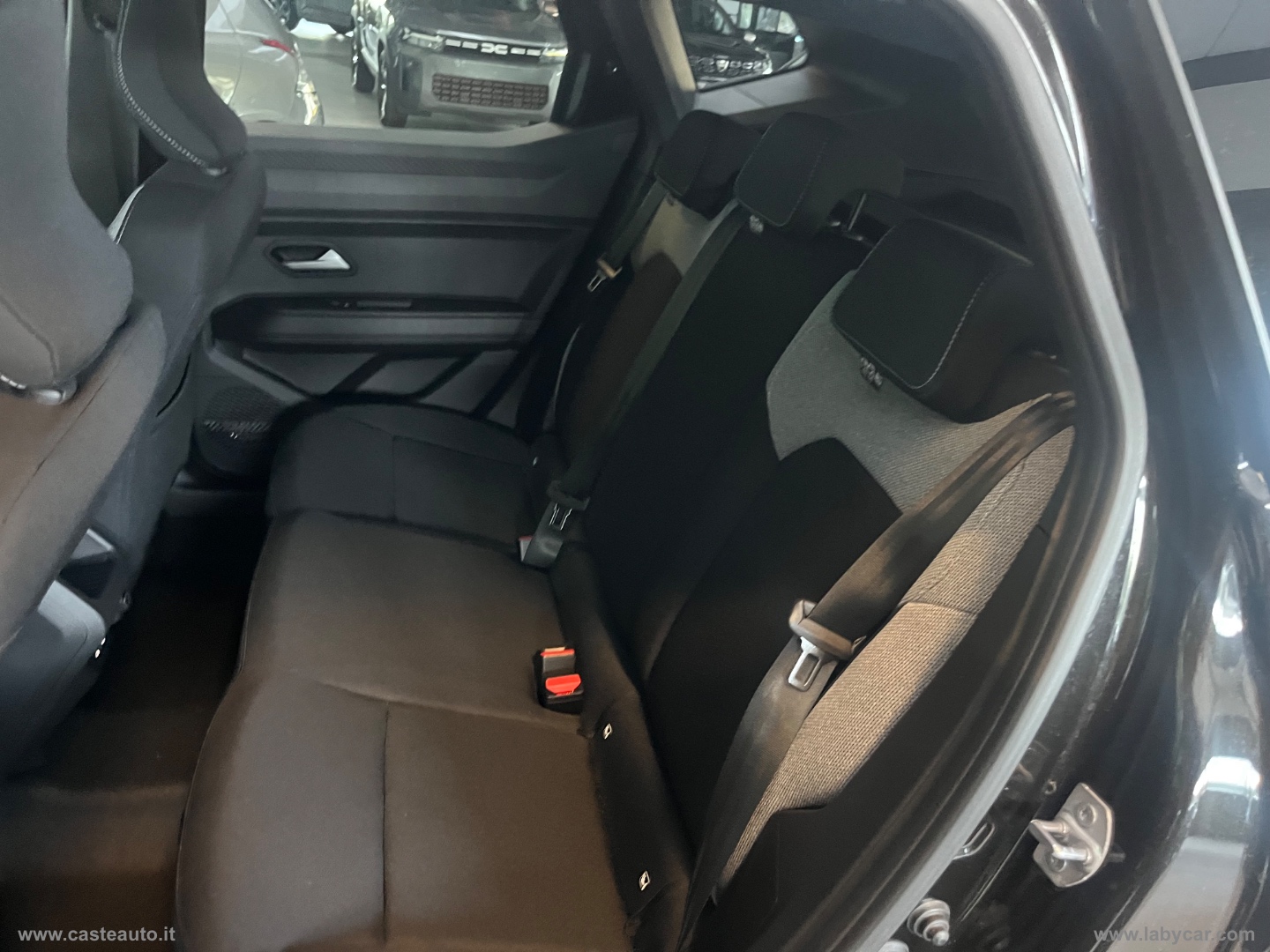 Duster Eco-G 120 CV Journey SENZA VICOLI FINANZIARI - immagine 9