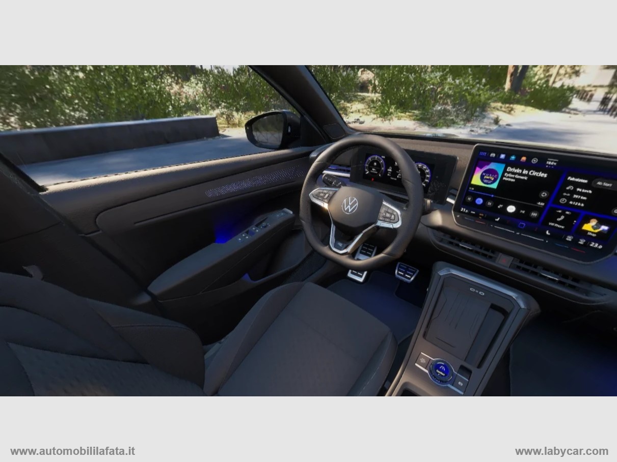 T-Roc 1.5 eTSI ACT 150 CV DSG R-Line KM ZERO - immagine 9