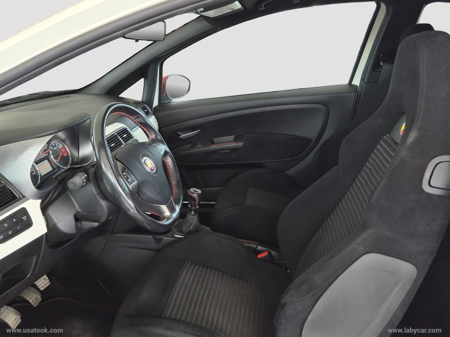 Grande Punto 1.4 T-Jet 16V 3p. 38.000 KM - UNICO PROPRIETARIO - 100% ORIGINALE - immagine 9