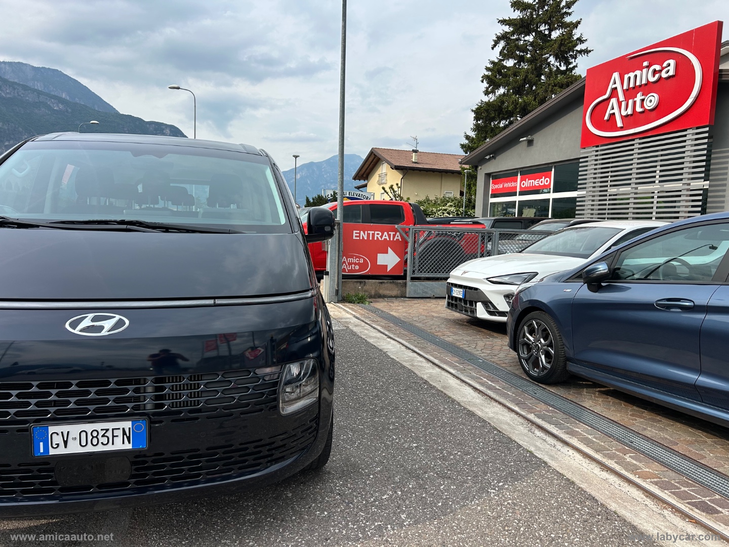 Staria 2.2 AT 2WD 9 posti Wagon DIESEL - immagine 9