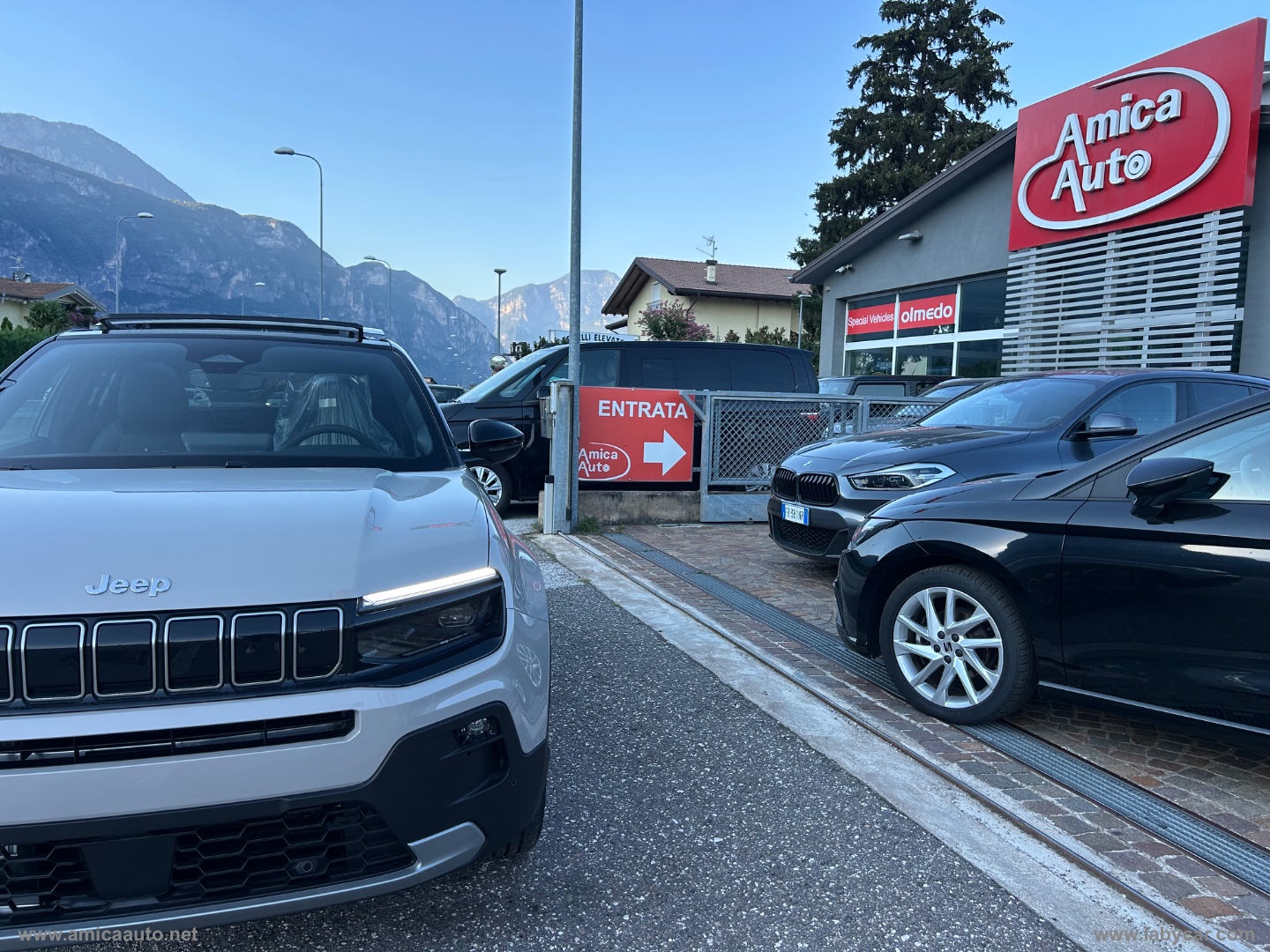 Avenger 1.2 Turbo 110CV e-Hybr. Summit VERNICE BICOLORE GRIGIO STONE/TETTO NERO - immagine 9