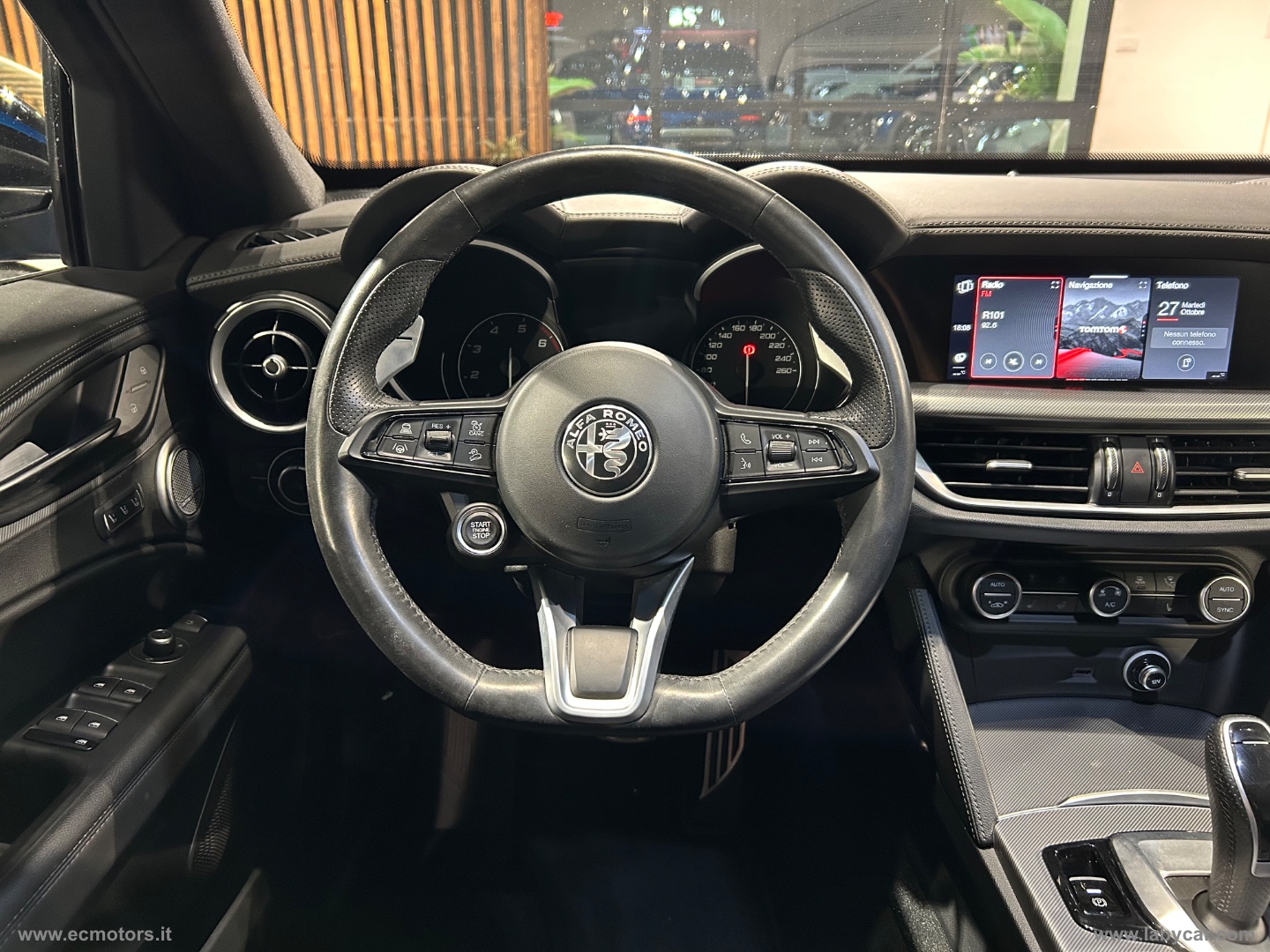 Stelvio 2.0 Turbo 280 CV AT8 Q4 Veloce - immagine 9