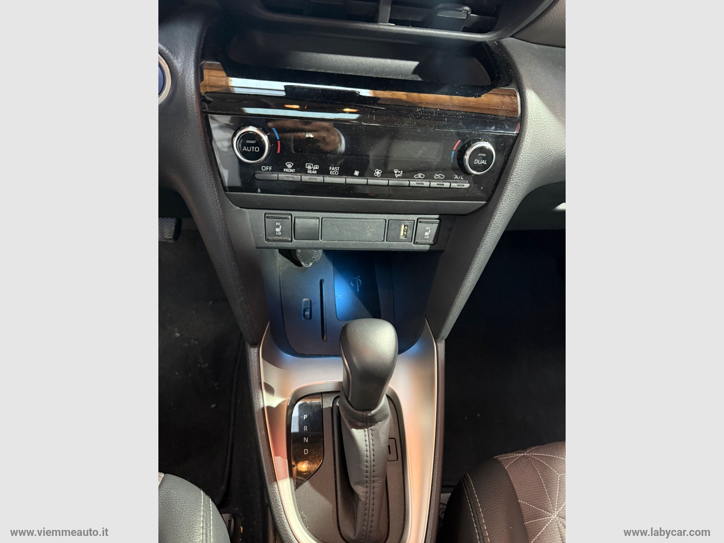 Yaris Cross 1.5 Hybrid 5p. E-CVT Prem. - immagine 9